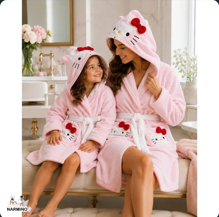 تنپوش حوله طرح کیتی میکرو نخ بدون آبرفت جذب سریع + لیف رایگان سایز بندی بزرگسال کوچکسال